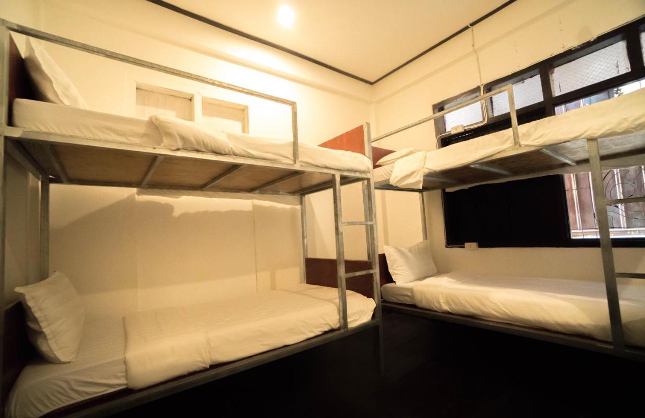 Y Not Laos Hostel Луанг Прабанг Екстериор снимка